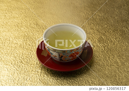 緑茶　お祝い事で飲む日本茶 120856317