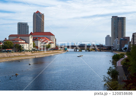 阪急電鉄今津線鉄橋 120858686