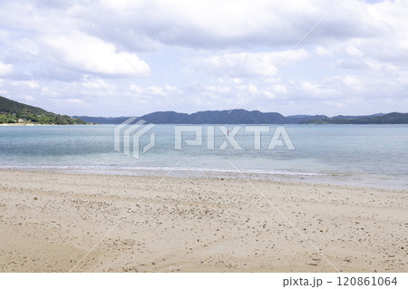 奄美大島の美しい海岸 奄美大島の美しい海岸 120861064