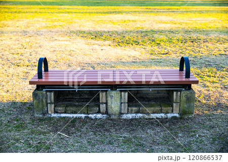 川越市なぐわし公園PiKOA　かまどベンチ 120866537