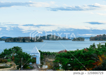 リゾートホテルの日本庭園 リゾートホテルの日本庭園 120866729