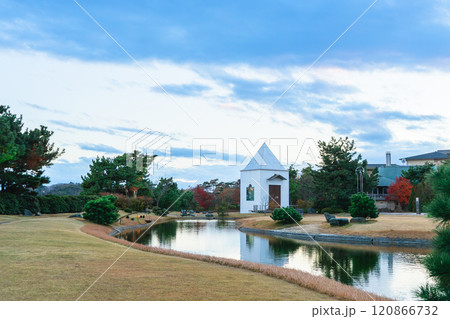 リゾートホテルの日本庭園 リゾートホテルの日本庭園 120866732