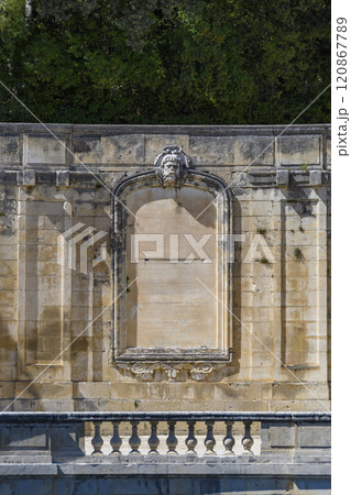 南フランス ニーム フォンテーヌ庭園 南フランス ニーム フォンテーヌ庭園 120867789