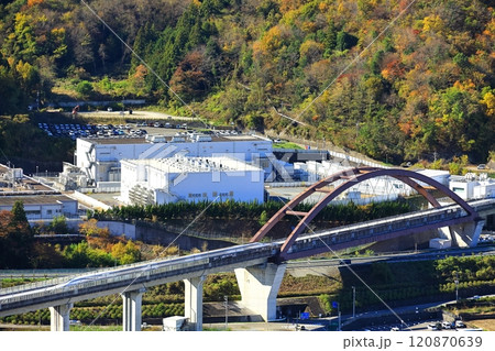 山梨実験線とリニアモーターカー 120870639