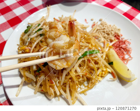 タイ風焼きそば「パッタイ」 120871270