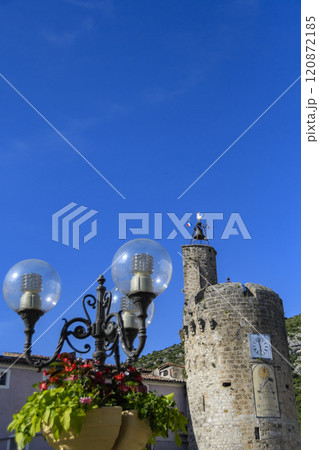 南フランス アンデューズの時計台 南フランス アンデューズの時計台 120872185