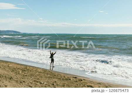 A beautiful beach located in Kamakura 120875473
