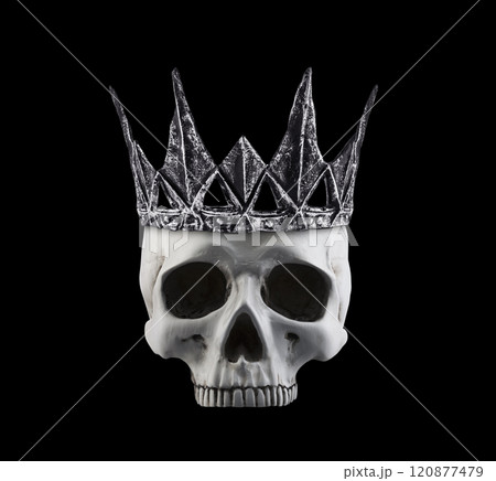Human skull with ancient crown isolated on black background 120877479