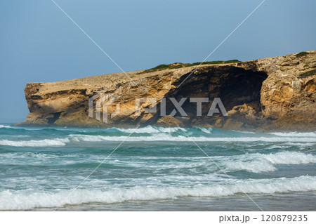 Praia de Monte Cl?rigo, Algarve, Portugal 120879235