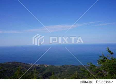 アポイ岳登山道から望む太平洋 アポイ岳登山道から望む太平洋 120884902