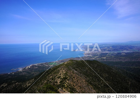 アポイ岳登山道から望む太平洋 アポイ岳登山道から望む太平洋 120884906