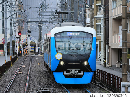 静岡鉄道　日吉町駅付近を走るA3500形 120890343
