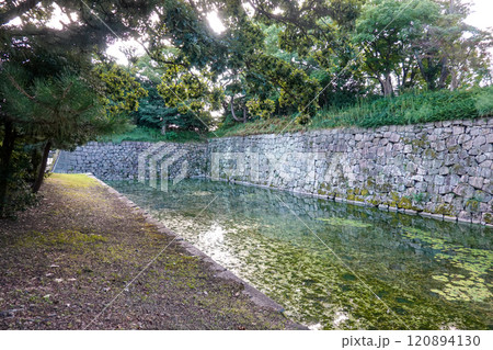 二条城 北大手門・北堀(京都府京都市) 二条城 北大手門・北堀(京都府京都市) 120894130