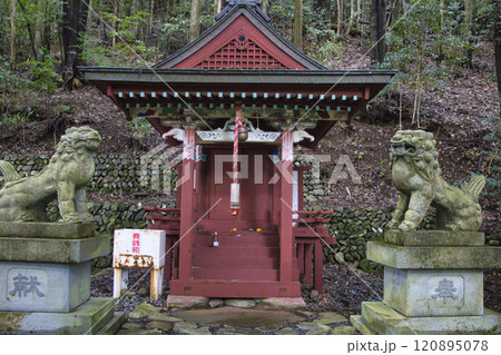 熊野古道 中辺路 継桜王子 和歌山県田辺市 熊野古道 中辺路 継桜王子 和歌山県田辺市 120895078