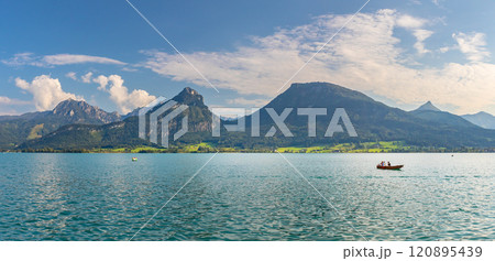 landscape with Lake Wolfgangsee, mountains with mount Sparber, view from the town of Sankt Wolfgang, Austria 120895439