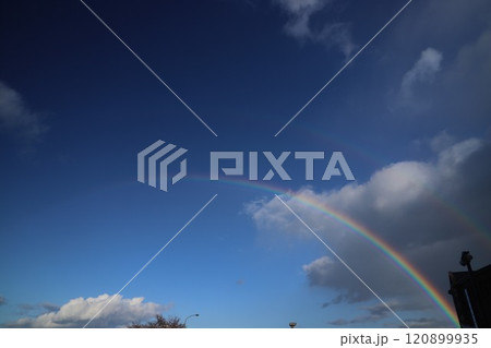 虹白い雲と青空 #虹 #レインボー #rainbow 虹白い雲と青空 #虹 #レインボー #rainbow 120899935