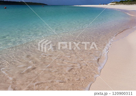 透明な青い海 透明な青い海 120900311