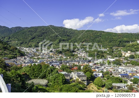 湯河原の街並み　鍛治屋周辺　神奈川県湯河原町 120900573