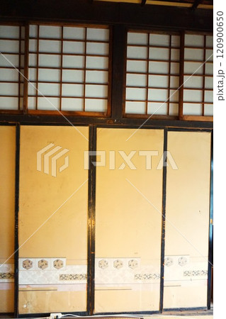 富岡製糸場 旧富岡製糸場 社宅76 暮らしのギャラリー ふすま 富岡製糸場 旧富岡製糸場 社宅76 暮らしのギャラリー ふすま 120900650