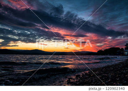 Scenic sunset on the lake 120902340