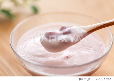いちごヨーグルト いちごヨーグルト 120903762