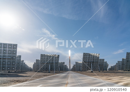 溶融塩タワー型太陽熱発電所 120910540