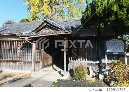 【阪南市　観阿弥の謡曲で知られる説教師「自然居士の生家跡」外観】 120911705