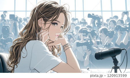 記者会見（共同取材）を開いている若い女性（タレント）