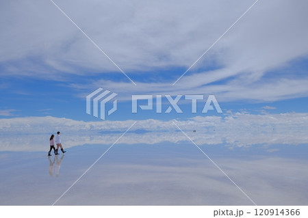 ウユニ塩湖|鏡張りの世界で映える結婚式写真 ウユニ塩湖|鏡張りの世界で映える結婚式写真 120914366