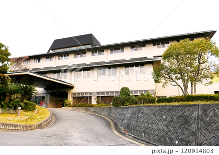 【富田林市　富田林嶽山温泉「亀の井ホテル富田林」外観】 120914803