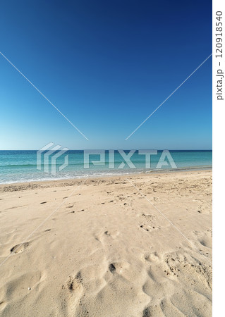 美しい砂浜と青空 AI画像 美しい砂浜と青空 AI画像 120918540