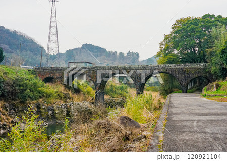 石橋の貴婦人とも称される美しい鳥居橋（大分県宇佐市院内町） 120921104