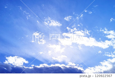 青空と雲イメージ 120922567