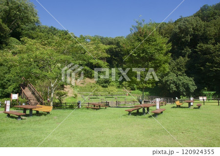 小菅ケ谷北公園　バーベキュー場 120924355