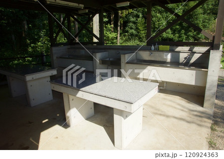 小菅ケ谷北公園　バーベキュー場 120924363