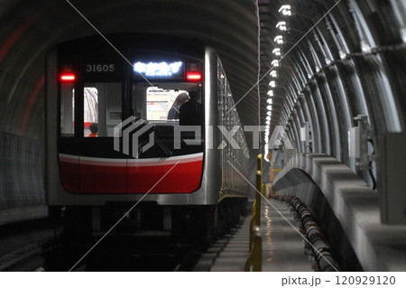［M］大阪メトロ御堂筋線30000系電車（箕面萱野⇔なかもず） 120929120