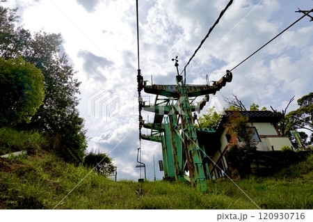 津和野城跡観光リフトに乗って山頂を見た風景　島根県鹿足郡津和野町 120930716