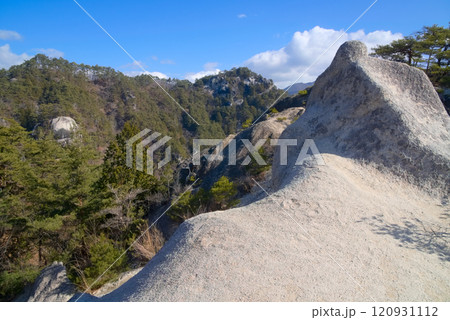 山梨の羅漢寺山、弥三郎岳と白砂山 120931112
