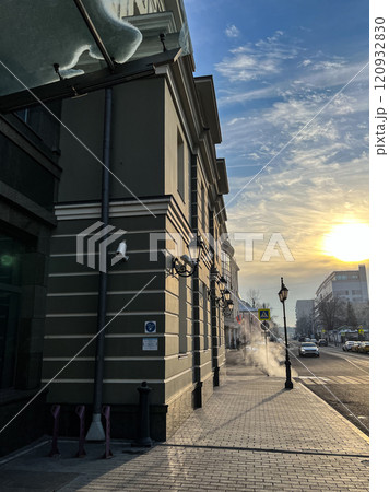 Moscow, Russia - December 2, 2022: View of Bakhrushina street with condensation steam. High quality photo Moscow, Russia - December 2, 2022: View of Bakhrushina street with condensation steam. High quality photo 120932830
