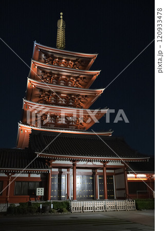 Senso-ji Temple in Asakusa, Tokyo, Japan. 120933478