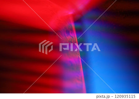 Red and blue fluid reflections on black background, liquid abstraction, colour waves, deep dark backgrounds, geometric water shapes 120935115