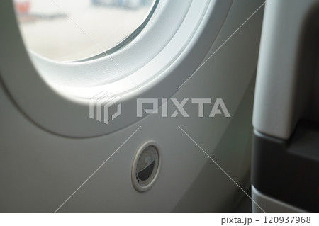 まく 液晶 787 120937968