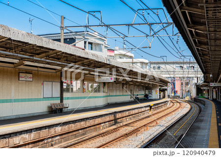 新京成電鉄みのり台駅のホーム 120940479