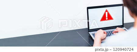 ランサムウェア 被害 が 急増 している 【 情報セキュリティ と ITリスク の イメージ 】 ランサムウェア 被害 が 急増 している 【 情報セキュリティ と ITリスク の イメージ 】 120940724