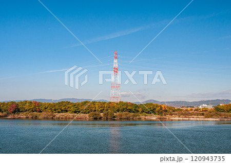 初冬の淀川 大阪府枚方市 初冬の淀川 大阪府枚方市 120943735