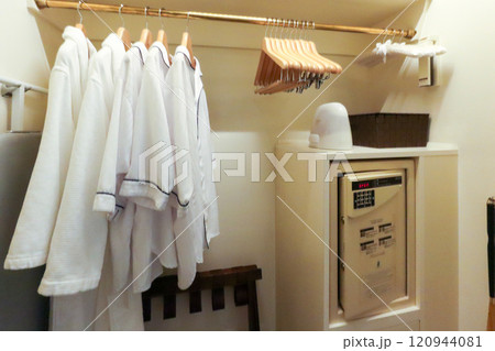 ザ・リッツ・カールトン大阪(The Ritz-Carlton)の綺麗な客室 120944081