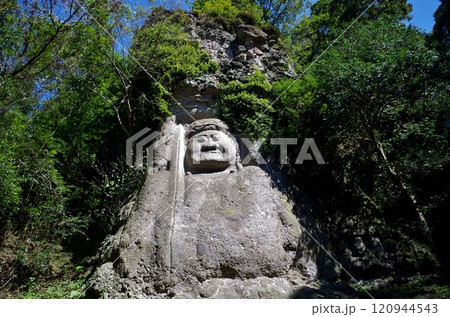 国東半島 熊野磨崖仏 不動明王像 国東半島 熊野磨崖仏 不動明王像 120944543