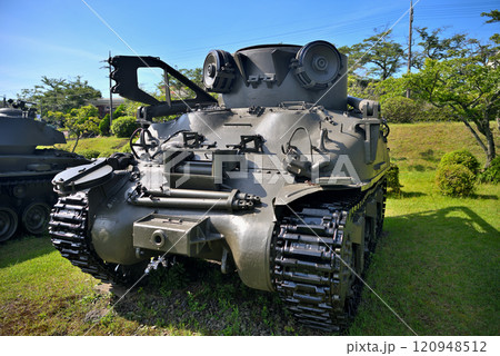 中部・陸上自衛隊・富士学校記念行事の展示車両・M32型戦車回収車・静岡県小山町(1) 中部・陸上自衛隊・富士学校記念行事の展示車両・M32型戦車回収車・静岡県小山町(1) 120948512