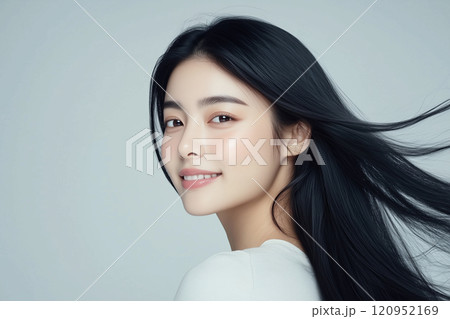 美しい髪の毛の女性	 120952169