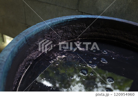 藍染の染料 120954960